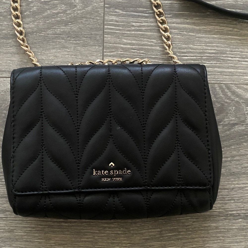 Kate Spade Black Quilted Bag with Gold Chain - Picture 2 of 5